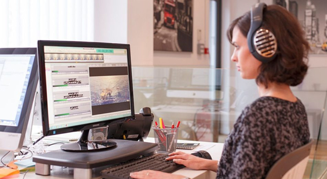 Tamil subtitling for the deaf and hard of hearing
